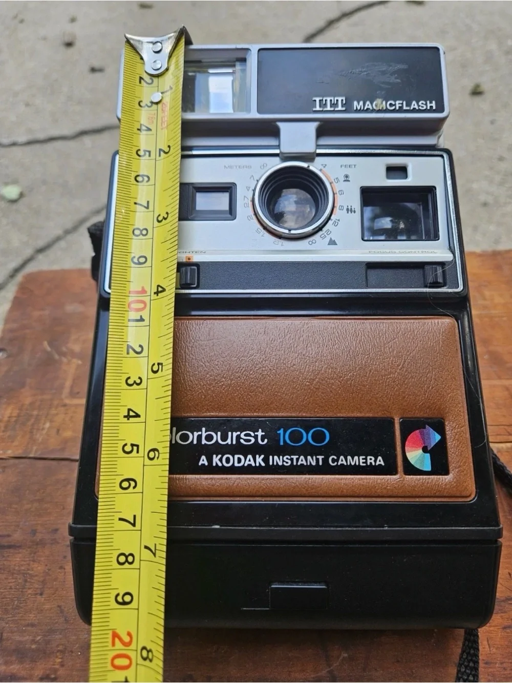 Kodak Colorburst 100 Instant Camera Magicflash Vintage Polaroid Style - untested